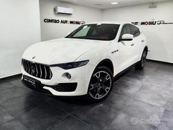 Bianco Usata 2017 Maserati Levante SUV | 26.999 € (Buon prezzo)