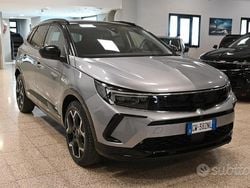 Grigio Usata 2024 Opel Grandland X SUV | 23.850 € (Buon prezzo)