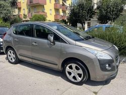 Usata 2011 Peugeot 3008 Monovolume | 5500 € (Buon prezzo)