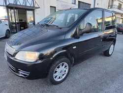 Nero pastello Usata 2010 Fiat Multipla Dynamic Monovolume | 3800 € (Cara)