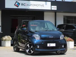 Blu Usata 2023 Smart ForTwo Electric Drive Passion Cabrio | 17.500 € (Buon prezzo)