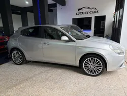Grigio Usata 2011 Alfa Romeo Giulietta Due volumi | 5990 € (Buon prezzo)