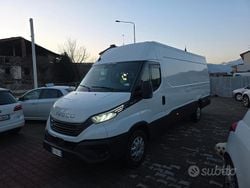 Bianco Usata 2024 Iveco Daily | 24.800 € (Ottimo prezzo)