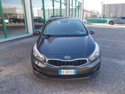 Grigio Usata 2016 Kia Ceed Active Due volumi | 8700 € (Cara)