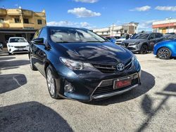 Nero Usata 2014 Toyota Auris Hybrid Active Station wagon | 9900 € (Buon prezzo)