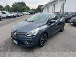 Grigio Usata 2018 Renault Clio IV Station wagon | 11.900 €