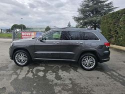 Usata 2017 Jeep Grand Cherokee Summit SUV | 28.000 € (Molto cara)