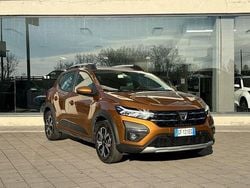 Arancione Usata 2021 Dacia Sandero Comfort Due volumi | 11.400 € (Buon prezzo)