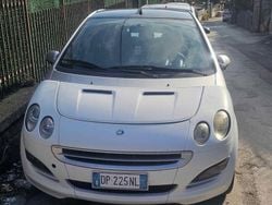 Bianco Usata 2005 Smart ForFour Due volumi | 1800 € (Buon prezzo)