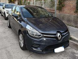 Grigio Usata 2018 Renault Clio IV Zen Tre volumi | 8500 € (Buon prezzo)