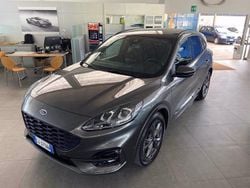 Grigio Usata 2022 Ford Kuga ST-Line SUV | 22.900 € (Cara)