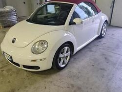 Usata 2010 VW Maggiolino Cabrio | 8000 €