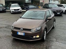 Marrone Usata 2015 VW Polo Trendline Tre volumi | 8500 € (Buon prezzo)