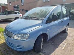 Blu/azzurro Usata 2006 Fiat Multipla Dynamic Monovolume | 4500 € (Molto cara)
