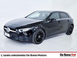 Nero Usata 2019 Mercedes A180 Tre volumi | 23.590 € (Buon prezzo)