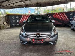 Grigio Usata 2014 Mercedes B160 Executive Monovolume | 9490 € (Buon prezzo)