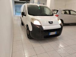 Bianco Usata 2009 Peugeot Bipper Monovolume | 1500 € (Ottimo prezzo)