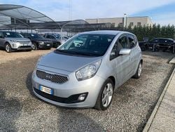 Grigio Usata 2011 Kia Venga Due volumi | 6900 € (Buon prezzo)