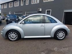 Grigio Usata 2006 VW Beetle Due volumi | 1700 € (Buon prezzo)