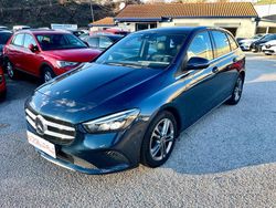 Blu/azzurro Usata 2019 Mercedes B180 Executive Monovolume | 16.490 € (Buon prezzo)