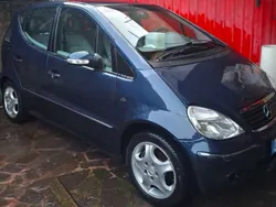 Blu/azzurro Usata 2003 Mercedes A160 Elegance Monovolume | 2800 € (Buon prezzo)