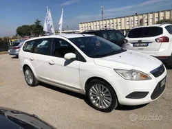 Bianco Usata 2008 Ford Focus Style Station wagon | 2200 € (Buon prezzo)