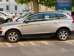 Usata 2013 Volvo XC60 Business Edition SUV | 9500 € (Buon prezzo)