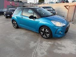 Blu Usata 2010 DS Automobiles DS3 Chic Coupé | 4800 € (Molto cara)