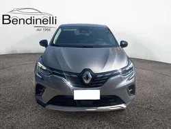 Grigio Usata 2020 Renault Captur Intens SUV | 16.500 € (Buon prezzo)