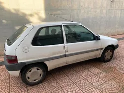 Usata 1998 Citroën Saxo Due volumi | 1000 €