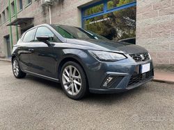 Grigio Usata 2024 Seat Ibiza FR Tre volumi | 15.400 € (Ottimo prezzo)
