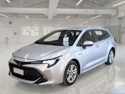 Argento Usata 2021 Toyota Corolla Business Edition Station wagon | 16.200 € (Buon prezzo)