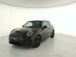 Enigmatic black mini yours Usata 2021 Mini Cooper SE Due volumi | 19.300 € (Buon prezzo)