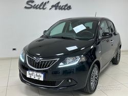 Nero Usata 2023 Lancia Ypsilon Gold Due volumi | 14.990 € (Molto cara)