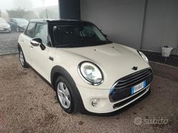 Beige Usata 2015 Mini Cooper D Business Due volumi | 10.800 € (Super prezzo)