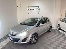 Grigio Usata 2012 Opel Corsa Tre volumi | 4690 € (Buon prezzo)
