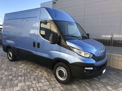 Azzuro Usata 2020 Iveco Daily Furgone | 17.600 € (Ottimo prezzo)