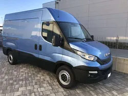 Azzuro Usata 2020 Iveco Daily Furgone | 18.900 € (Ottimo prezzo)