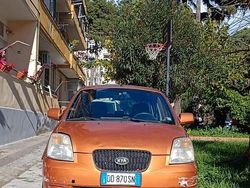 Usata 2006 Kia Picanto Due volumi | 700 € (Super prezzo)