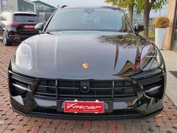 Nero Usata 2021 Porsche Macan SUV | 56.000 € (Cara)