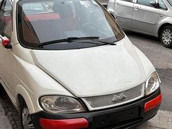 Bianco Usata 2010 Ligier X-Too Due volumi | 2400 € (Buon prezzo)