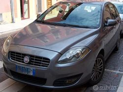Grigio Usata 2009 Fiat Croma Monovolume | 3900 € (Molto cara)