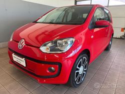 Rosso Usata 2016 VW up! move up! Due volumi | 8550 € (Buon prezzo)