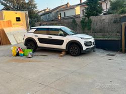 Bianco Usata 2017 Citroën C4 Cactus Due volumi | 2000 €