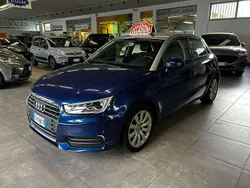 Blu/azzurro Usata 2016 Audi A1 Sportback Ambiente Due volumi | 12.900 € (Buon prezzo)