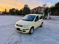 Giallo Usata 2008 Fiat Panda Tre volumi | 2900 € (Buon prezzo)