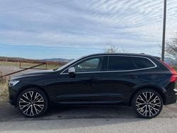 Nero Usata 2017 Volvo XC60 R-Design SUV | 19.900 € (Cara)