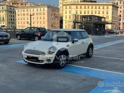 Bianco Usata 2007 Mini Cooper Due volumi | 3800 € (Buon prezzo)