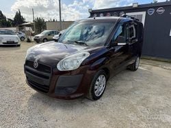 Marrone Usata 2011 Fiat Doblò Emotion Monovolume | 6900 € (Buon prezzo)