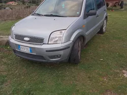 Usata 2006 Ford Fusion Tre volumi | 950 € (Ottimo prezzo)
